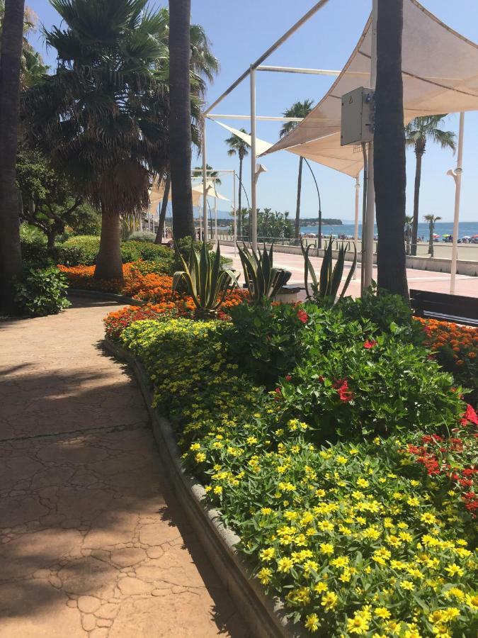 Vista Mar. Playa Cerca. Apartment Estepona